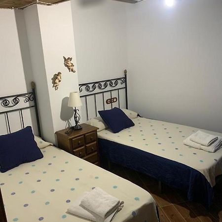 Alojamiento Rural El Chorrillo Кастріль Екстер'єр фото