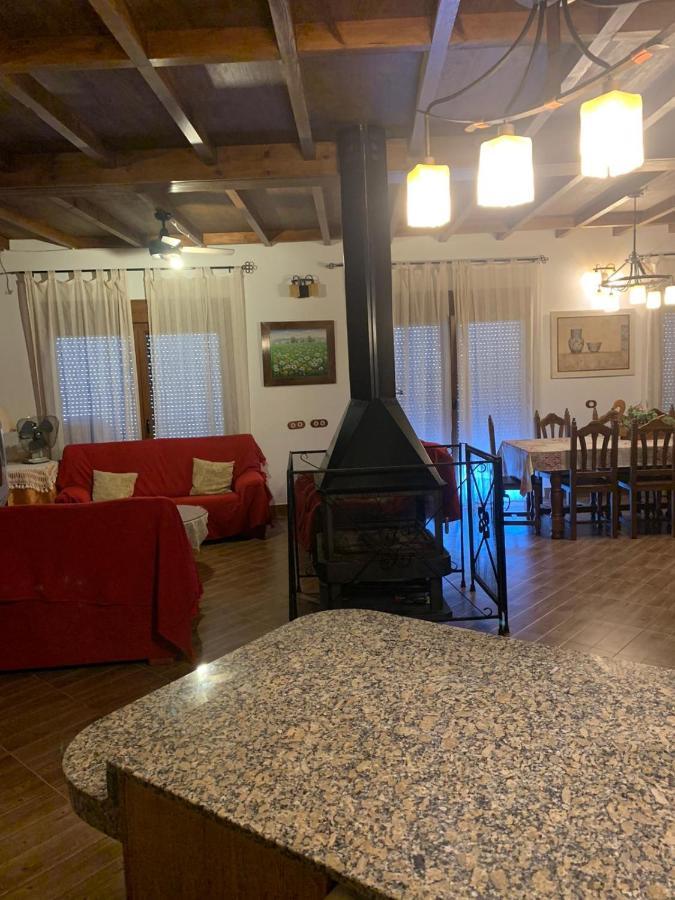 Alojamiento Rural El Chorrillo Кастріль Екстер'єр фото